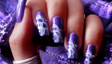 Nail Art Nuages One Stroke