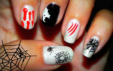 Halloween nail art