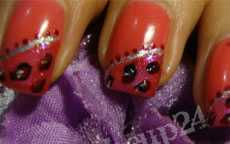 Pinky Animalier nail art