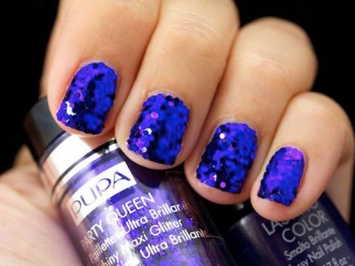 Party Queen Pupa purple paillettes