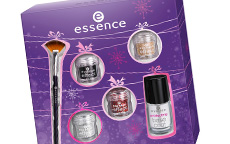 essence effect nails mas