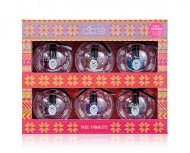 elle-ciate-holiday-nail-set-02-de