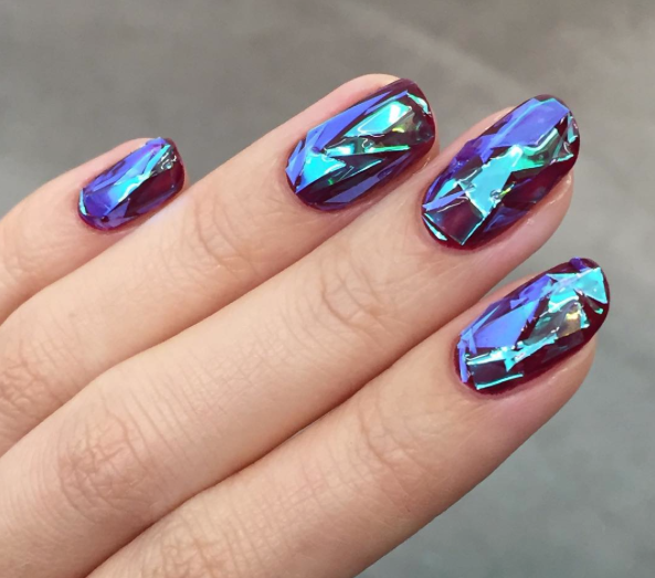 glass manicure