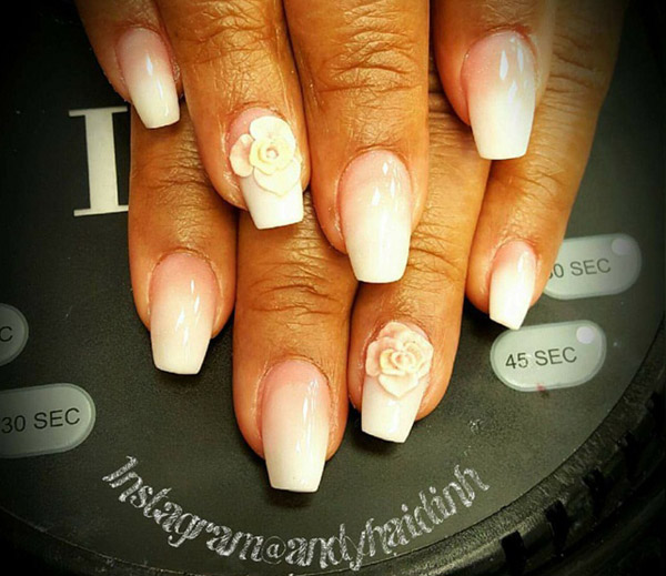 Nail Art Baby Boomer