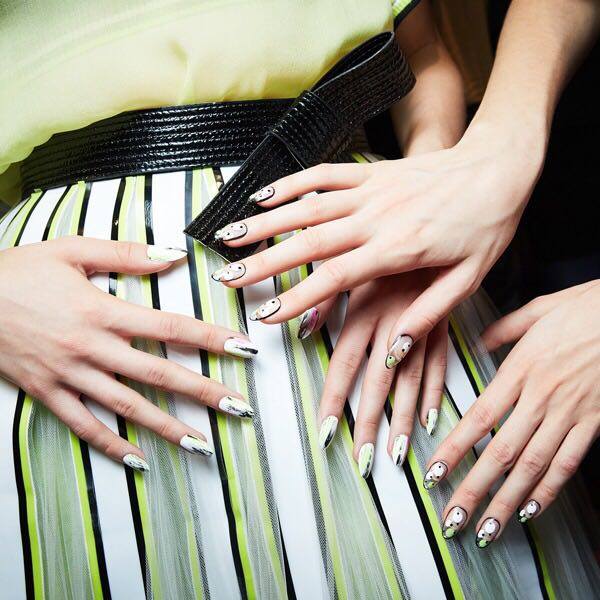 Tendenze unghie della Milano Fashion Week