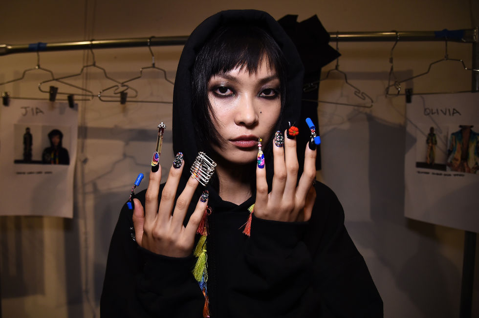 Tendenze nail art dalla London  Fashion Week